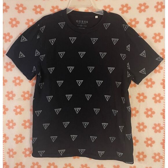 Guess Brand Youth‎ Tshirt size Medium - Picture 1 of 3